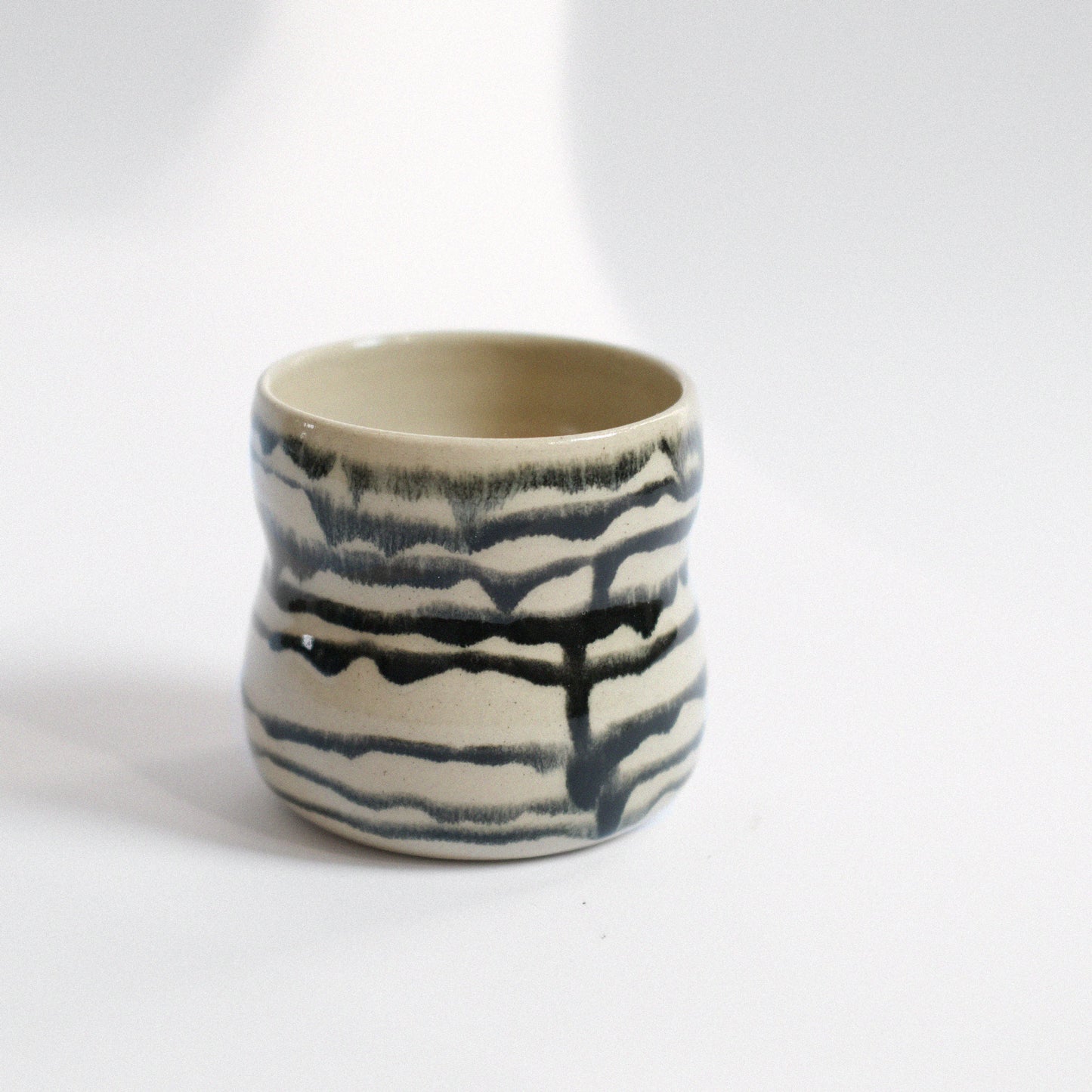 Becher Wave | Black Lines