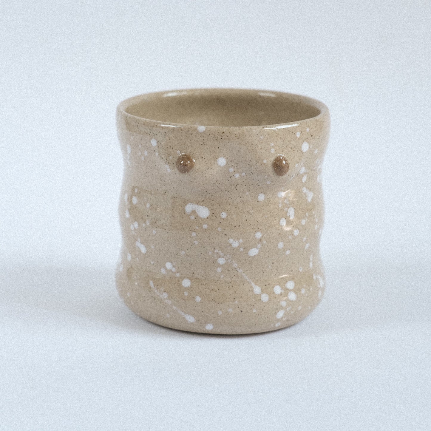 Mama Cup Curvy | Sand Splashes Weiß #1