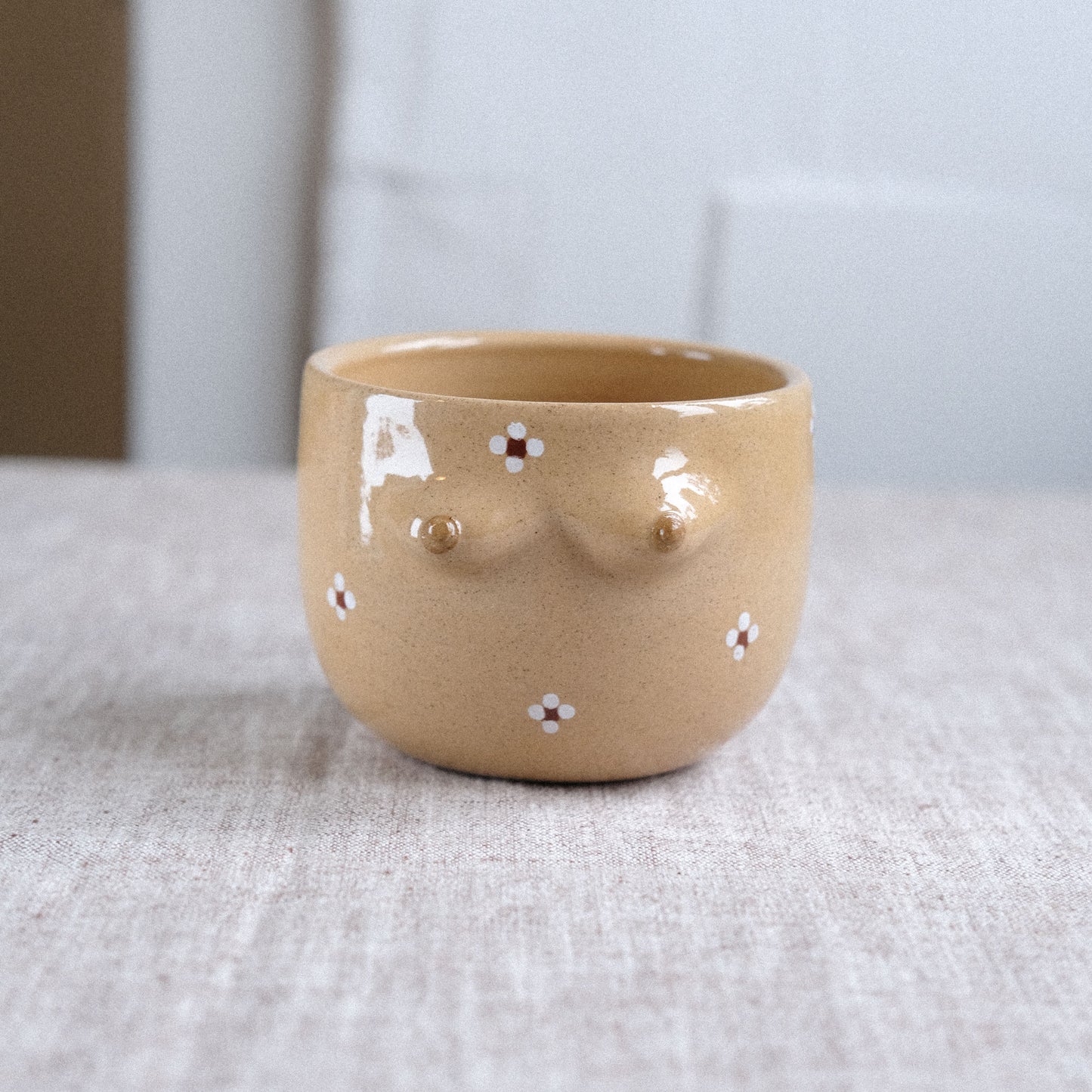 Mama Cup Round | Ocker Blümchen