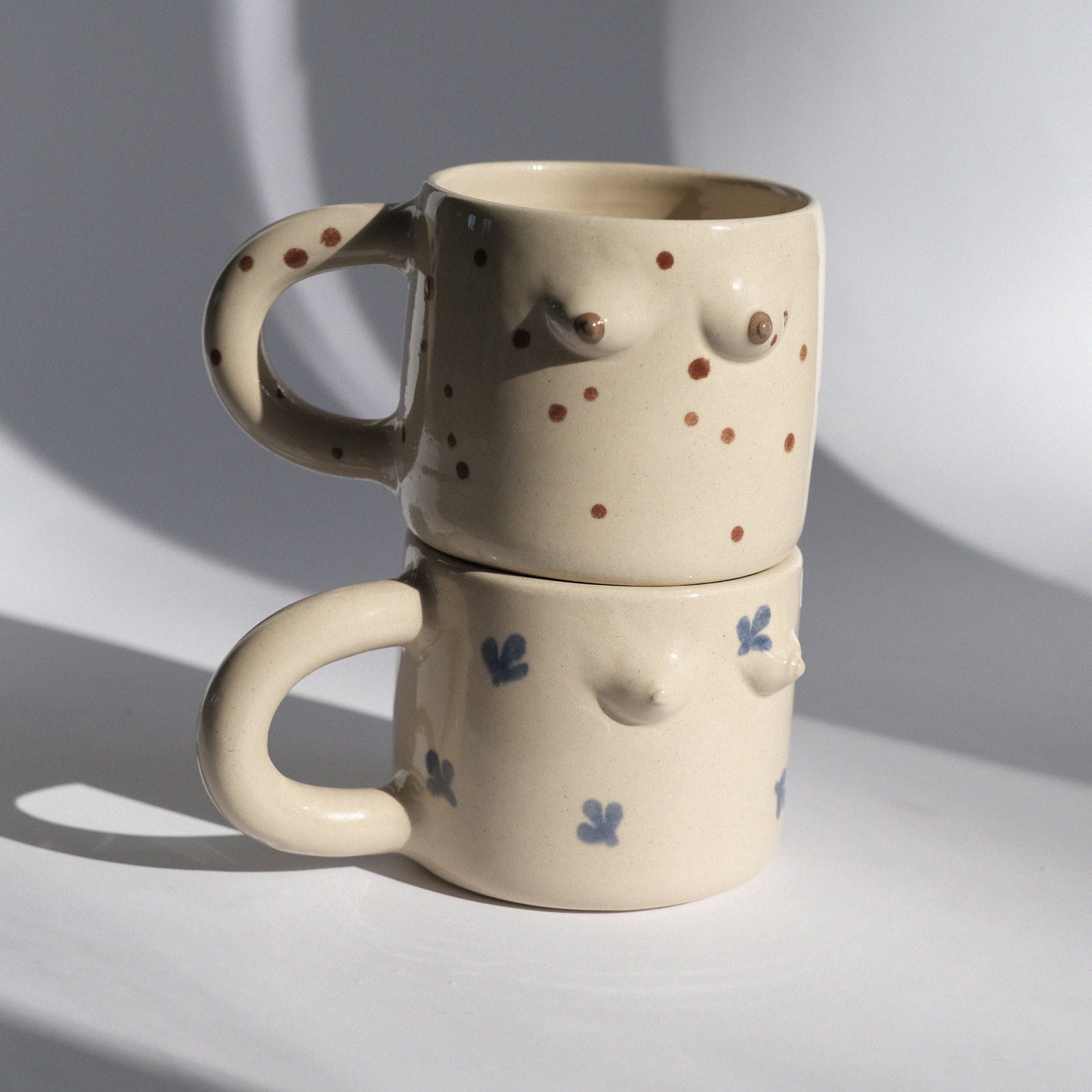Mama Tasse  | Weiß Freckles