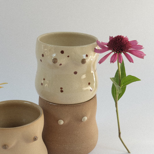 Mama Cup Curvy  | Freckles Creme