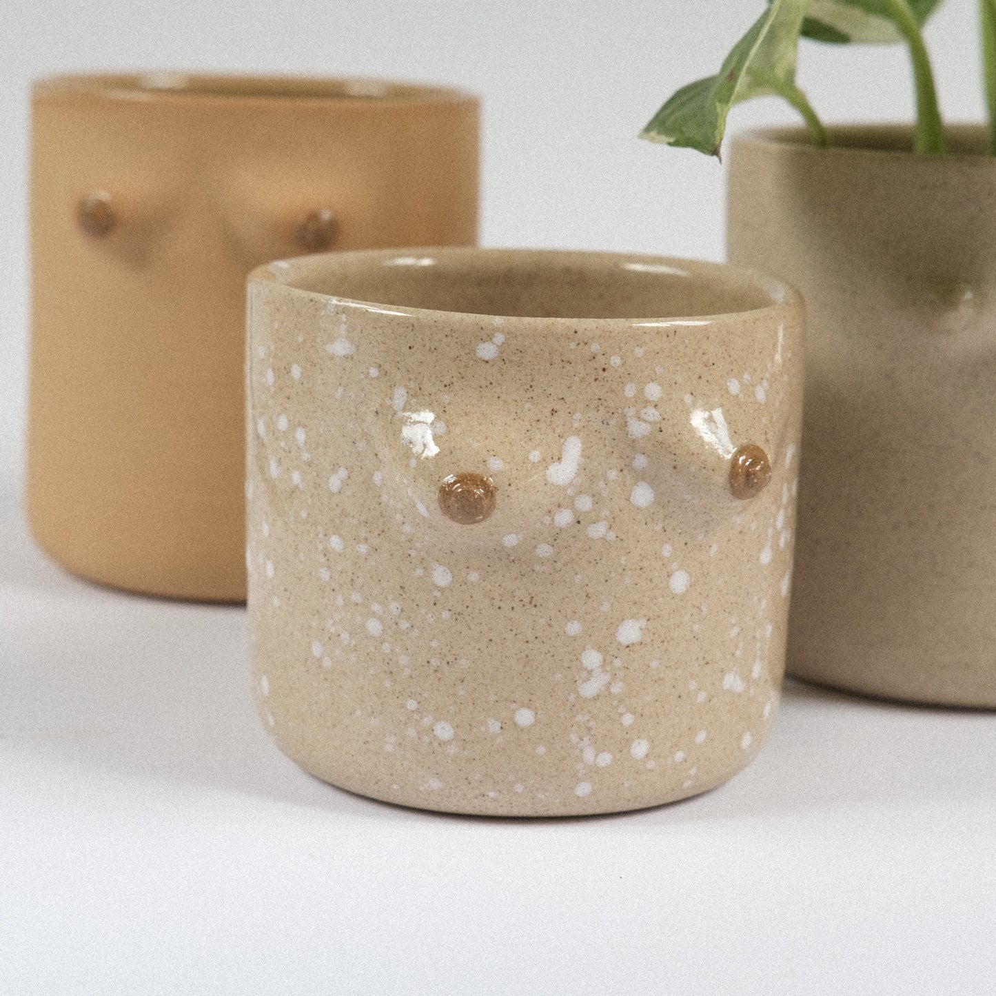 Mama Planter XS | Sand Splashes Weiß