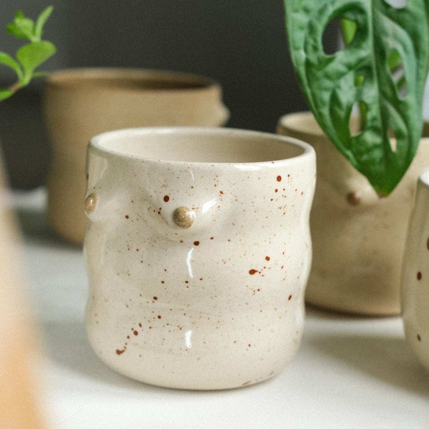 Mama Cup Curvy | Braune Splashes