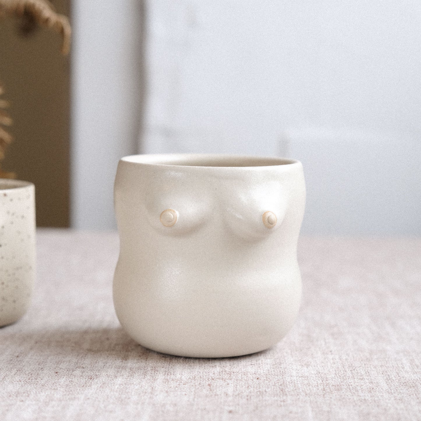 Mama Cup Curvy | Weiß Seidenmatt