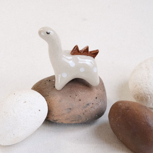 Taschentier | Dino weißen Punkte und Braun