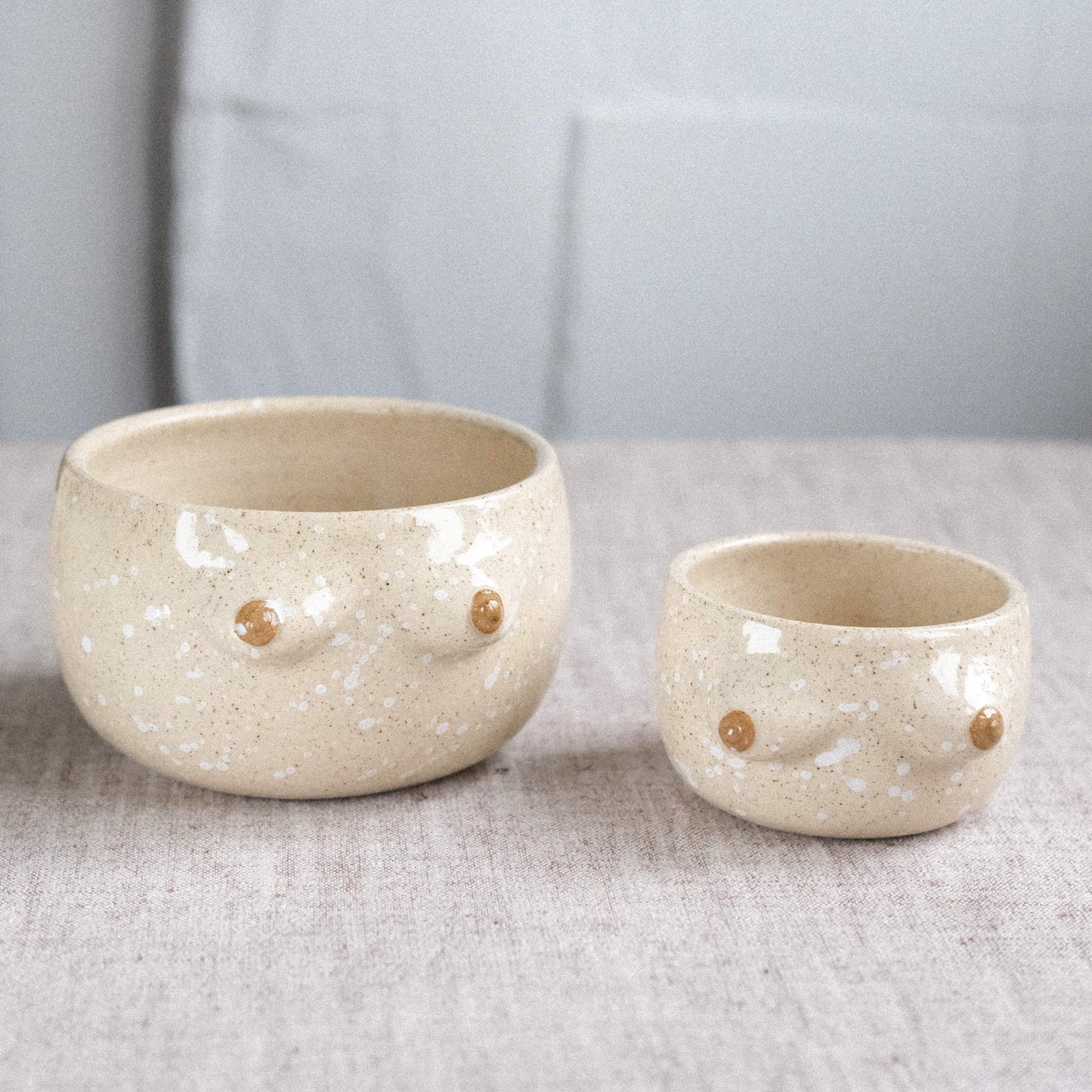 Mama Cup Round | Sand Splashes