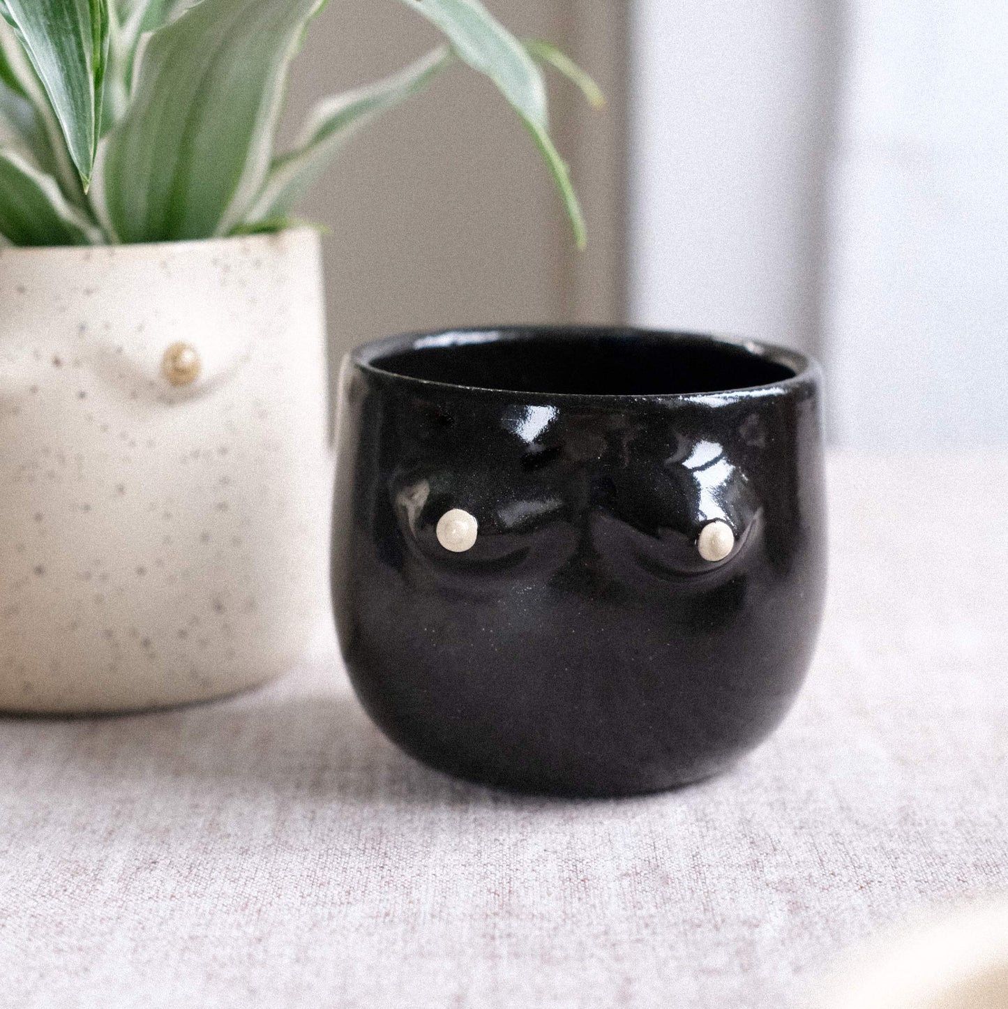 Mama Cup Round XS | Schwarz Glänzend